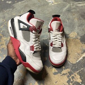 Jordan 4